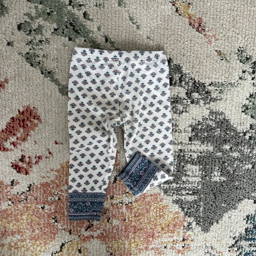 5/$15 Carter’s 9 Month Baby Girl Bohemian Bottoms